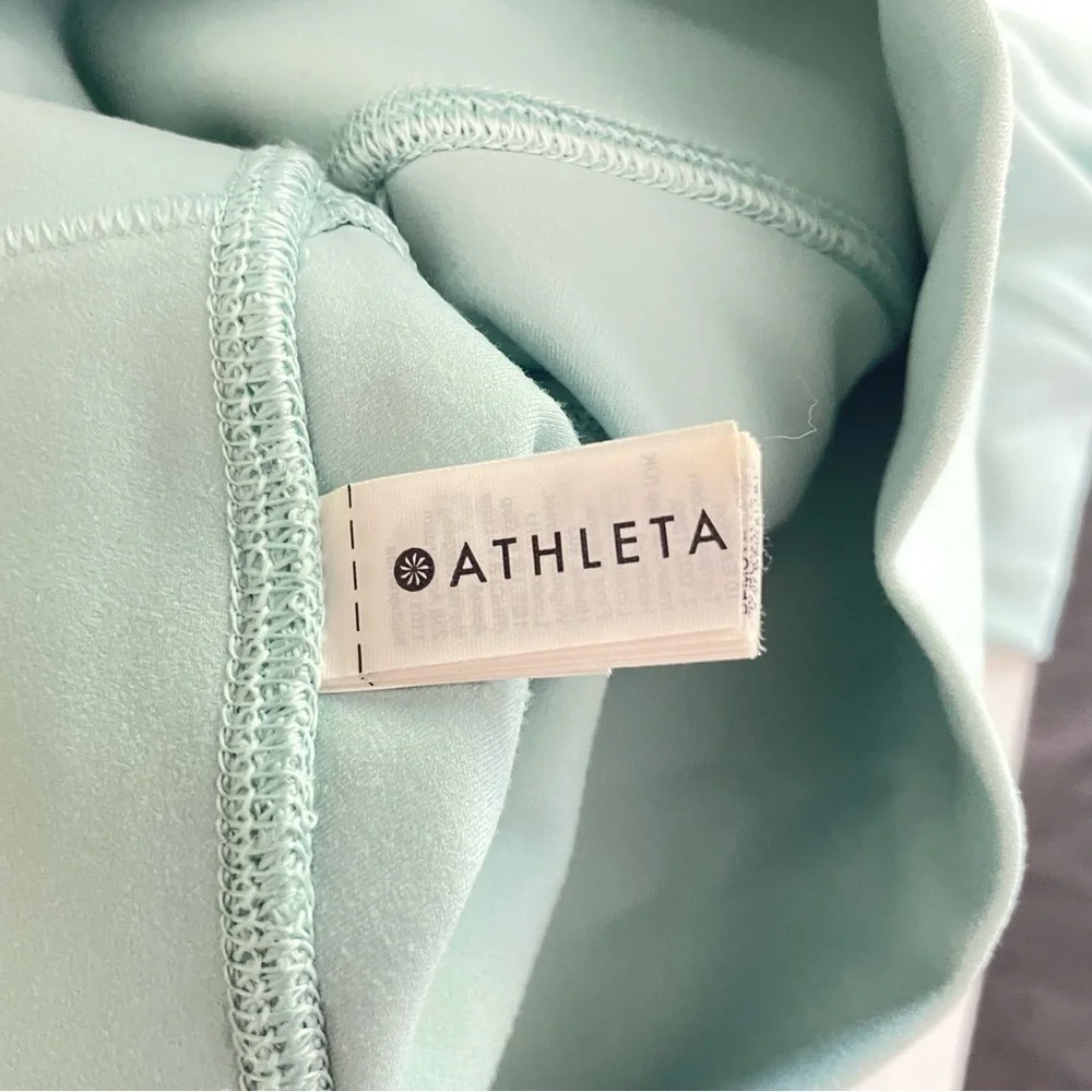Athleta light green
